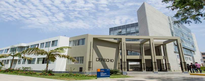 Pontificia Universidad Católica del Perú